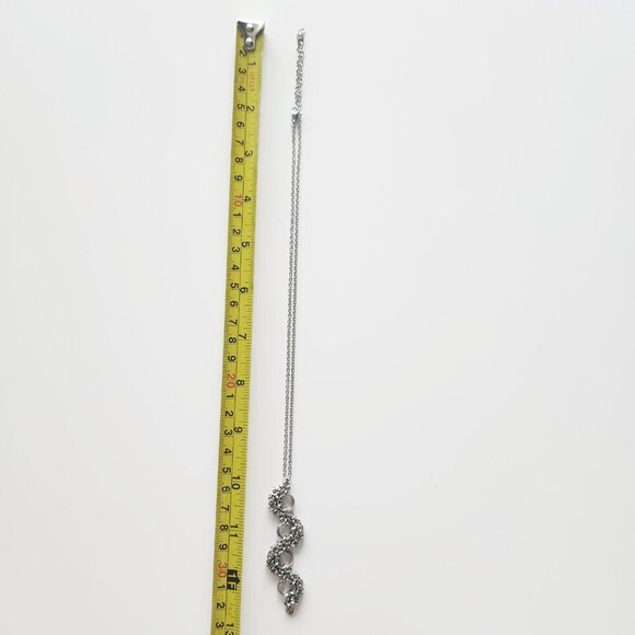 Gothic silver snake necklace ✦ Handmade rosary style chainmaille necklace ✦ - Picture 6 of 10